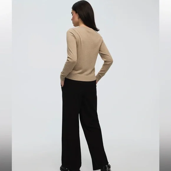 🌙 B143 - Reitmans Crew Neck Cardigan - R Essentials - Picture 2 of 4